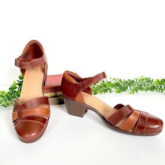 Clarks Emily Daisy Maryjane Brown Leather Ortholite Sandal Pumps Size 9.5 - Picture 1 of 11
